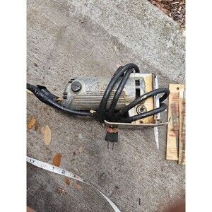 Sunbeam MODEL 760 hand Saw With 5 Blades 1950's Antique